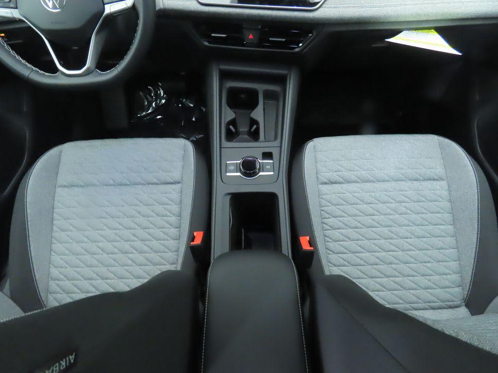 new 2025 Volkswagen Tiguan car, priced at $31,682