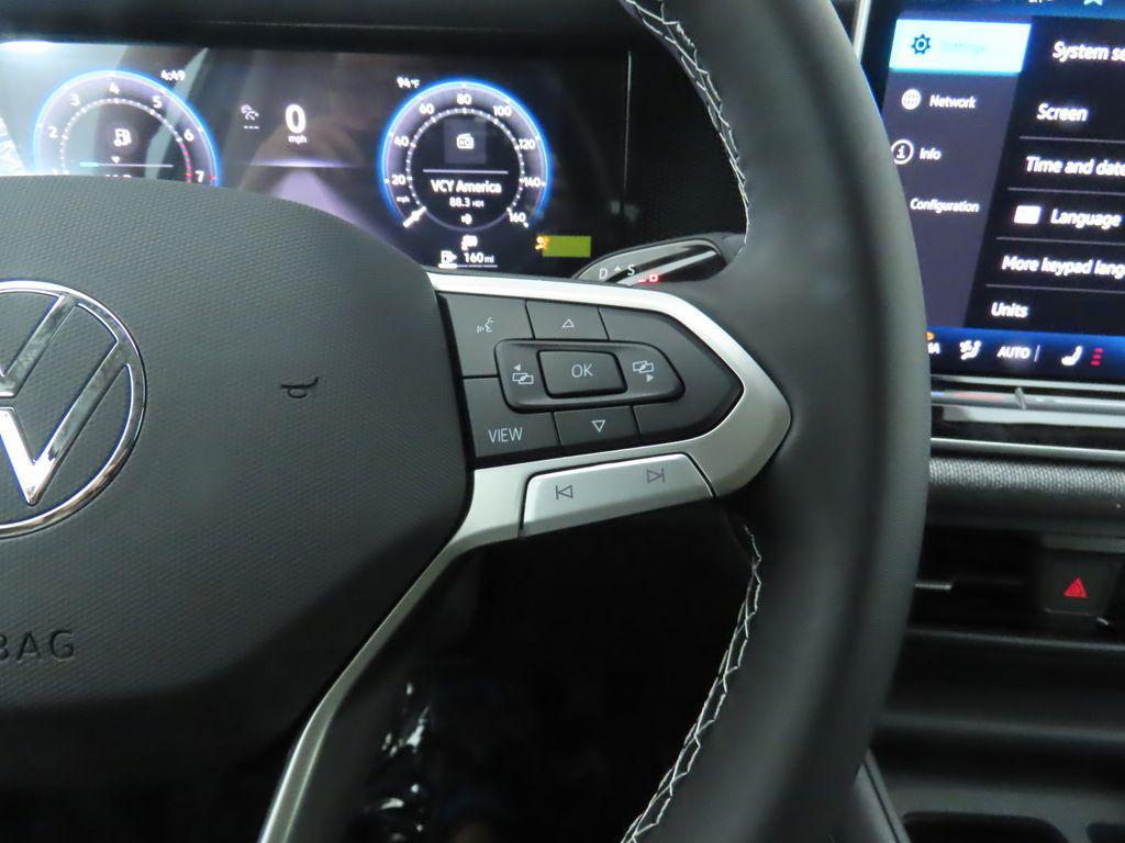 new 2025 Volkswagen Tiguan car, priced at $31,682