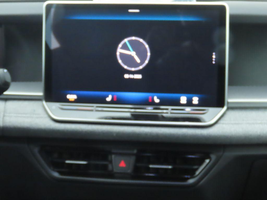 new 2025 Volkswagen Tiguan car, priced at $31,682