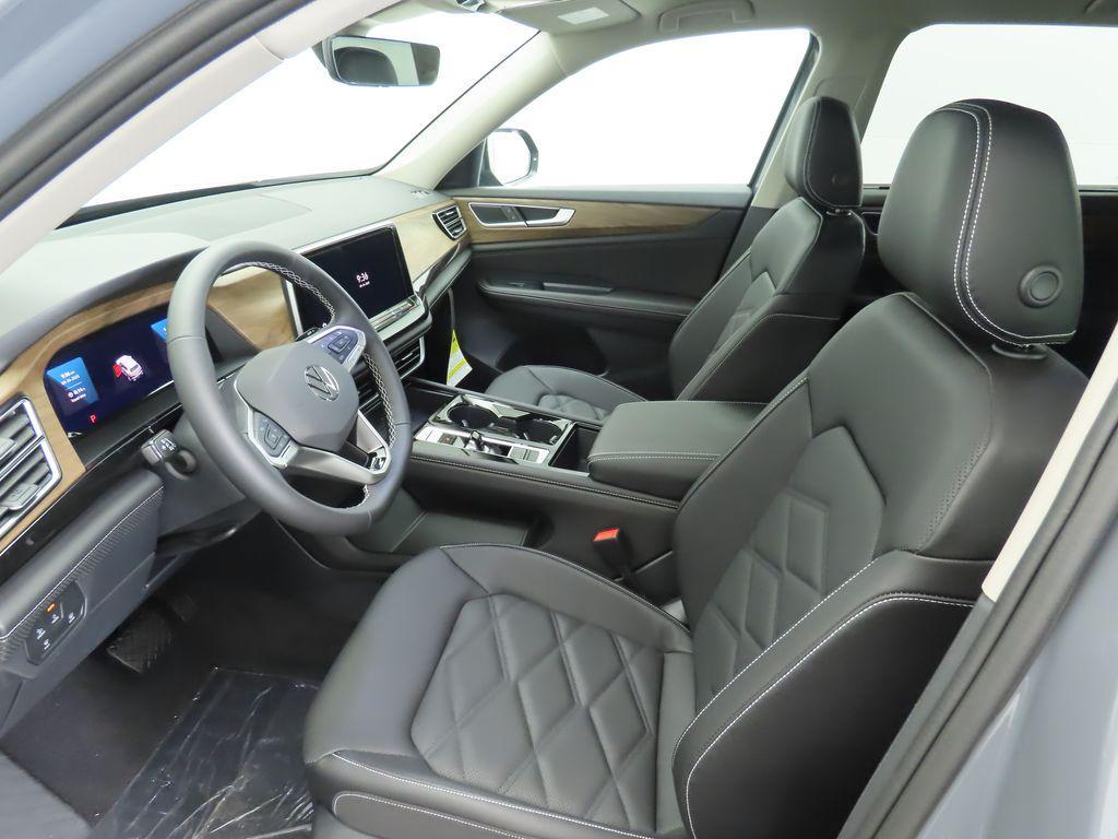 new 2026 Volkswagen Atlas car, priced at $46,858