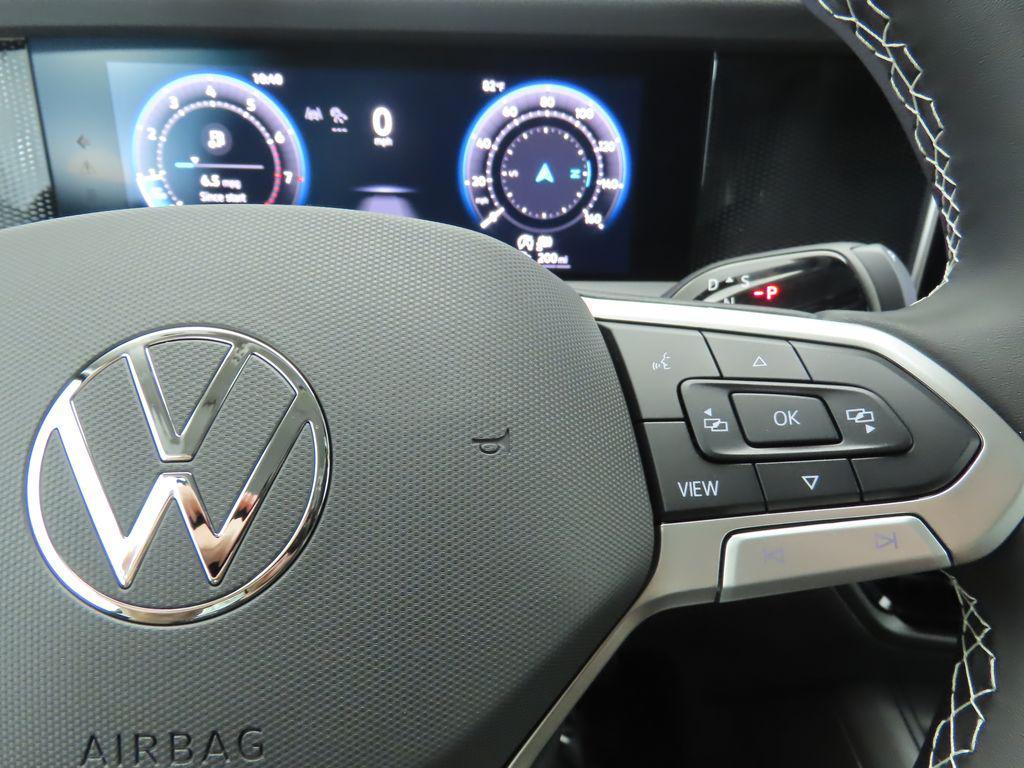 new 2025 Volkswagen Tiguan car, priced at $33,421