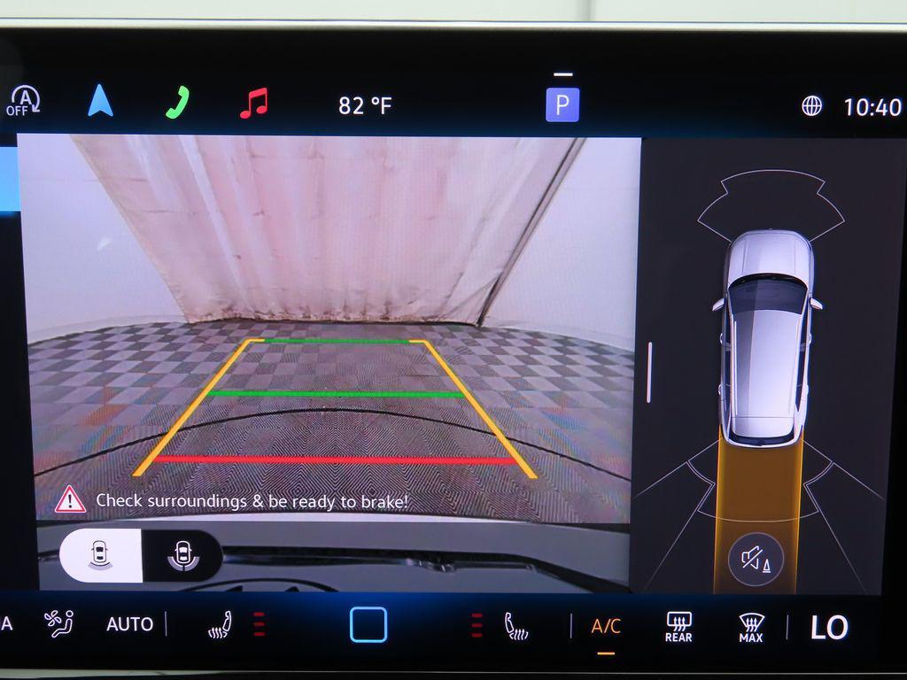 new 2025 Volkswagen Tiguan car, priced at $33,421