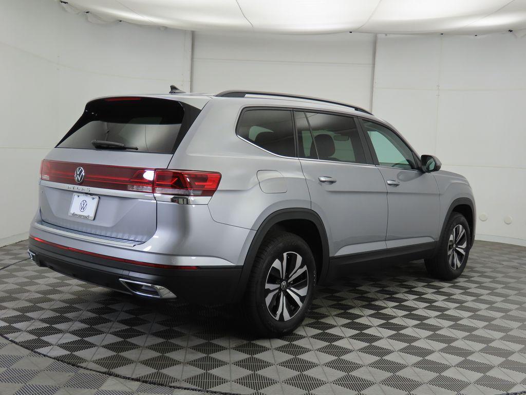 new 2026 Volkswagen Atlas car, priced at $41,672