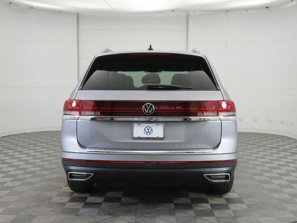 new 2026 Volkswagen Atlas car, priced at $41,672