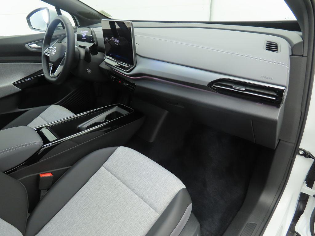 new 2025 Volkswagen ID.4 car, priced at $47,271