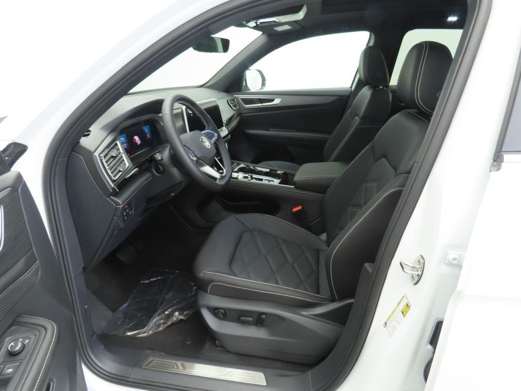 new 2026 Volkswagen Atlas Cross Sport car, priced at $45,410