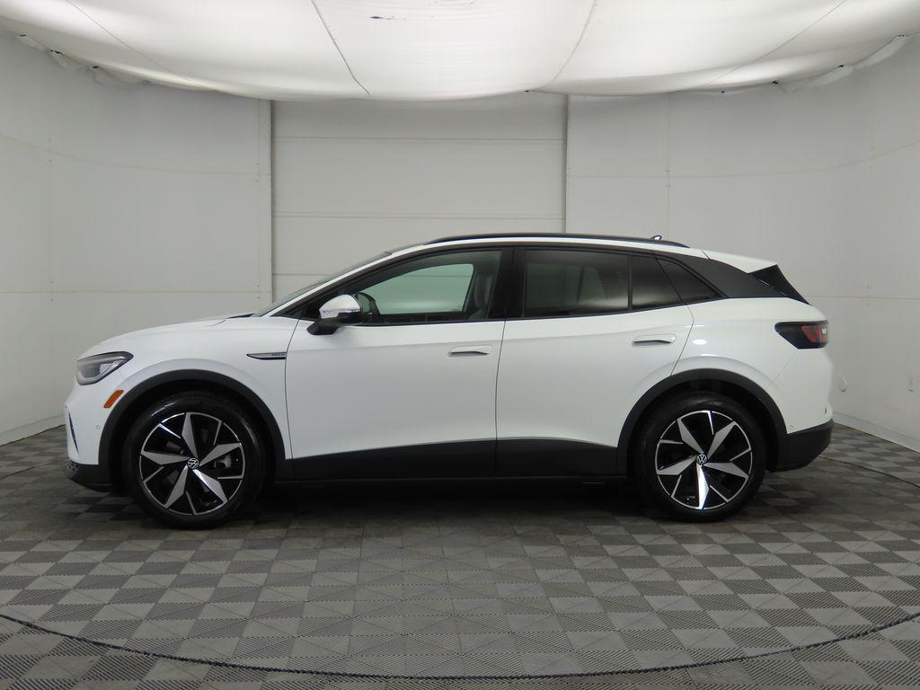new 2025 Volkswagen ID.4 car, priced at $52,826