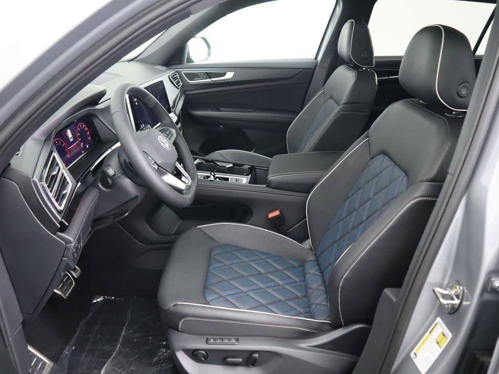 new 2026 Volkswagen Atlas Cross Sport car, priced at $55,325