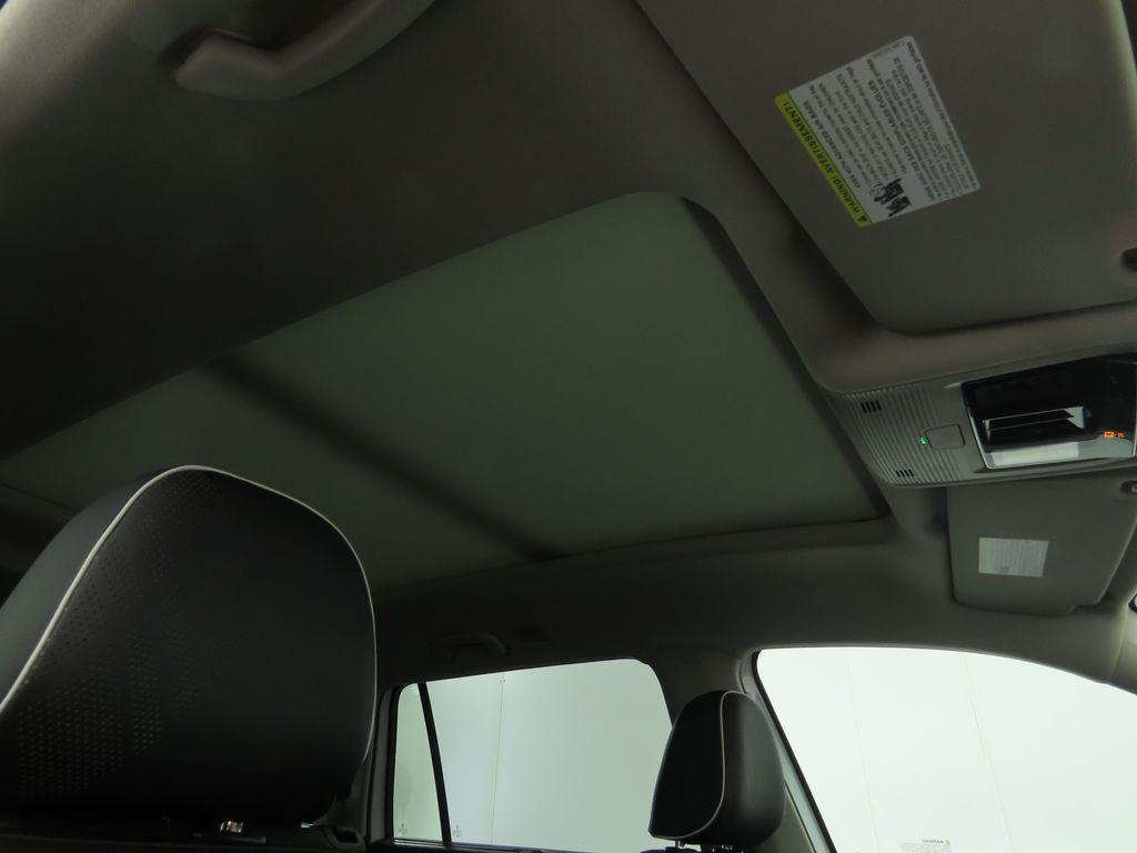 new 2025 Volkswagen Atlas car, priced at $53,499