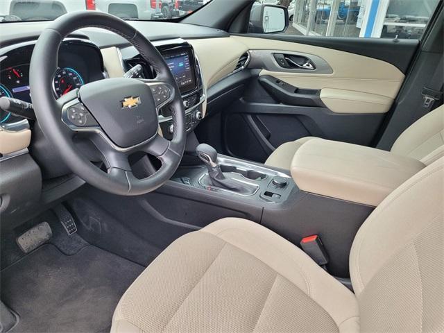 used 2023 Chevrolet Traverse car, priced at $32,988