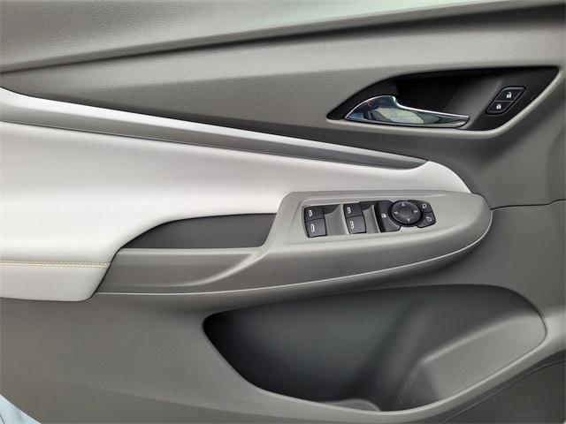 used 2023 Chevrolet Bolt EUV car, priced at $21,994