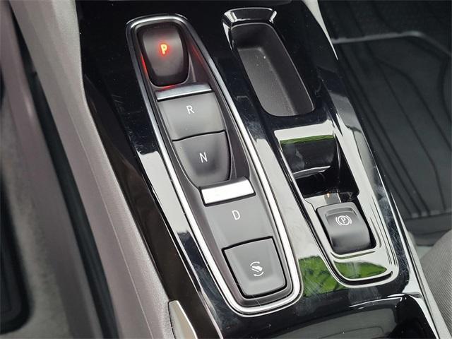 used 2023 Chevrolet Bolt EUV car, priced at $21,994