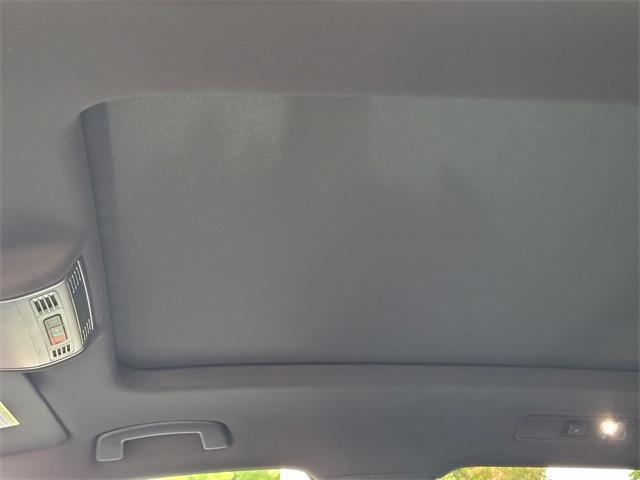 used 2022 Volkswagen Tiguan car, priced at $27,693