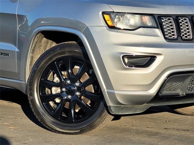 used 2018 Jeep Grand Cherokee car, priced at $19,994