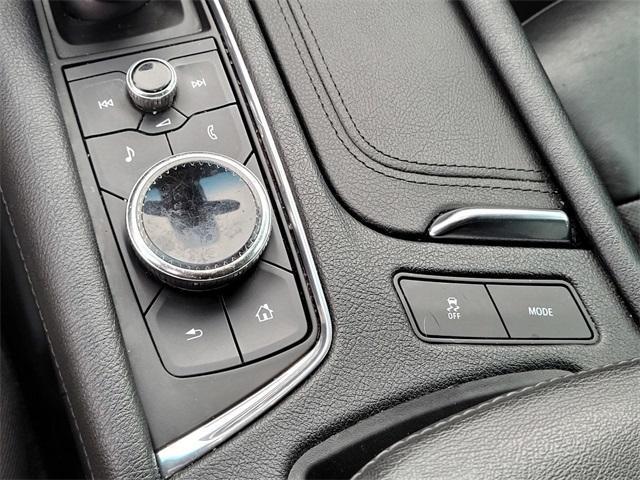 used 2021 Cadillac XT5 car, priced at $24,994