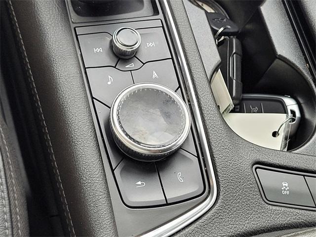 used 2023 Cadillac XT6 car, priced at $35,994