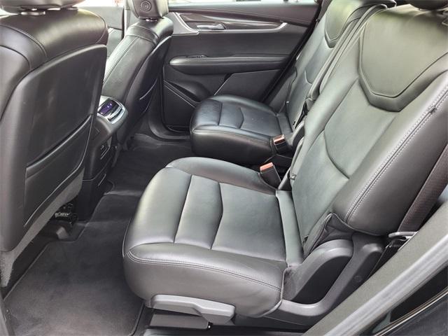 used 2023 Cadillac XT6 car, priced at $35,994