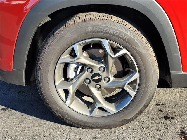 used 2025 Chevrolet Trax car, priced at $21,880