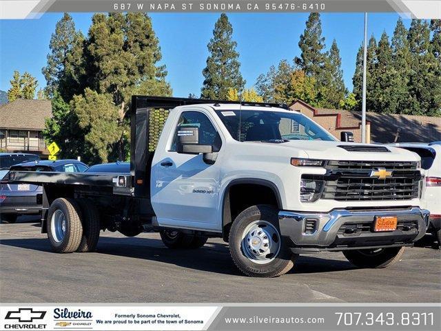 new 2025 Chevrolet Silverado 3500 car, priced at $52,083