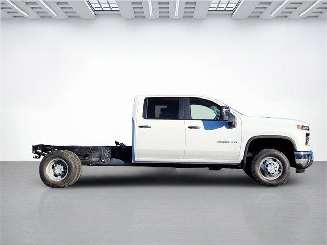 new 2025 Chevrolet Silverado 3500 car, priced at $55,963