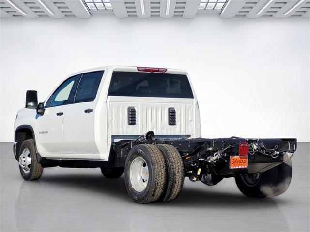 new 2025 Chevrolet Silverado 3500 car, priced at $55,963
