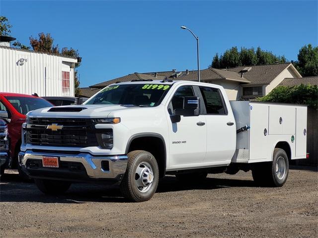 new 2024 Chevrolet Silverado 3500 car, priced at $79,299