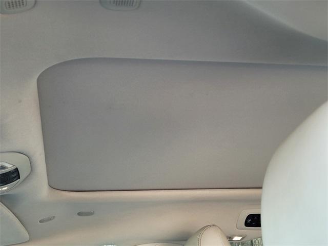 used 2020 Chrysler Pacifica car, priced at $26,393
