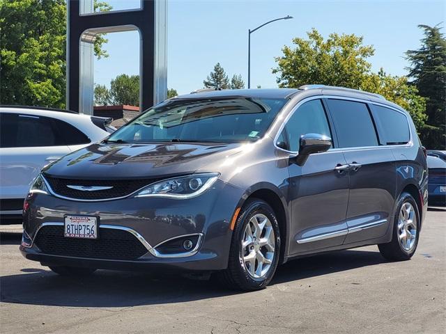 used 2020 Chrysler Pacifica car, priced at $26,393