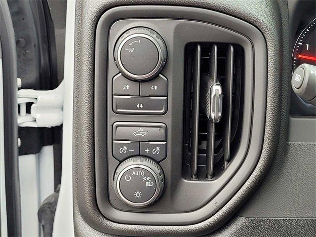 new 2025 Chevrolet Silverado 3500 car, priced at $82,840