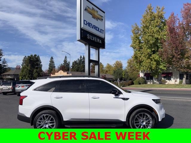 used 2022 Kia Sorento car, priced at $31,992