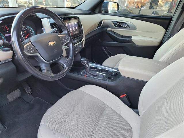 used 2022 Chevrolet Traverse car, priced at $29,894