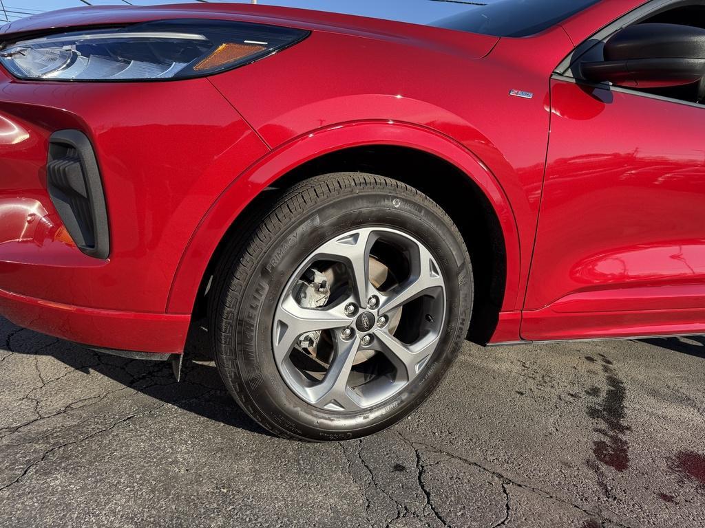 used 2024 Ford Escape car, priced at $26,990