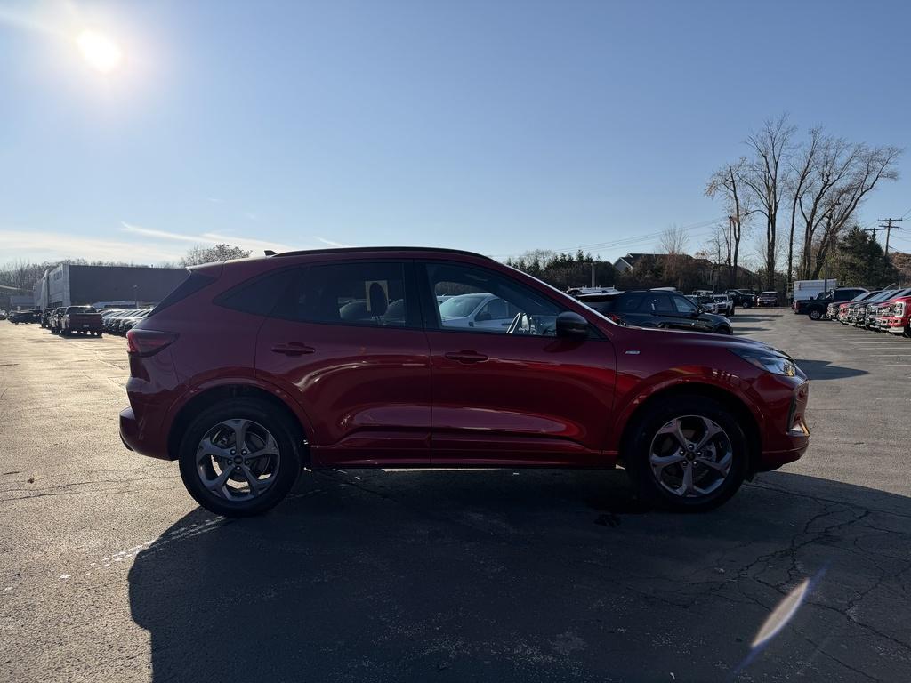used 2024 Ford Escape car, priced at $26,990