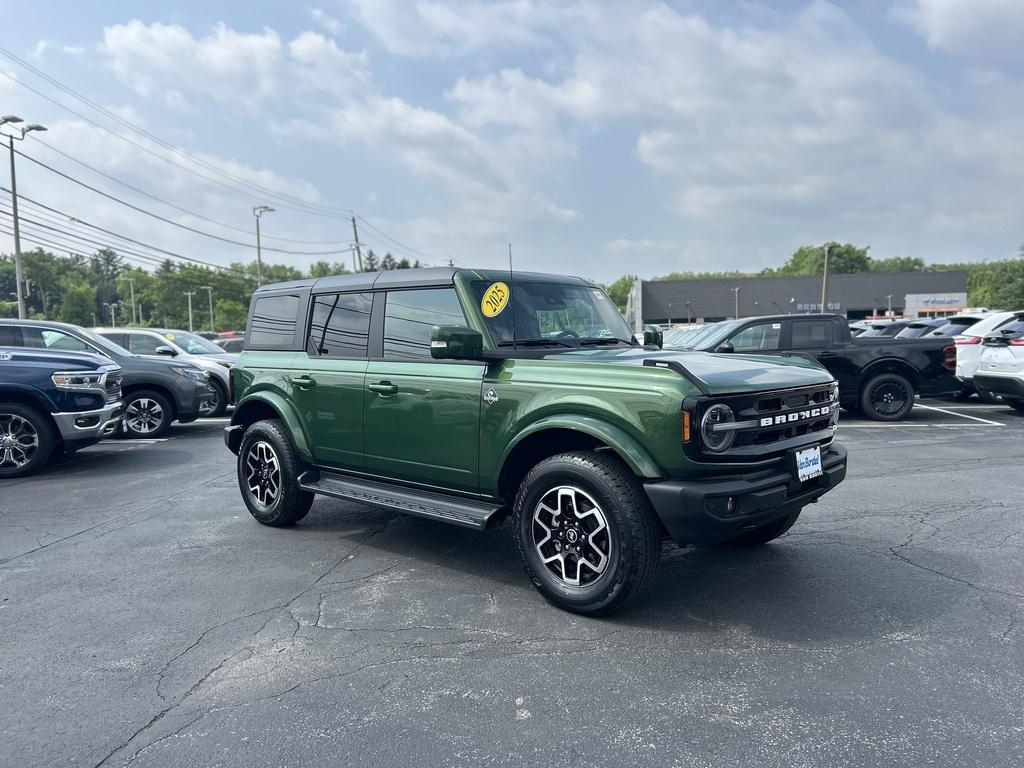 used 2025 Ford Bronco car, priced at $53,390
