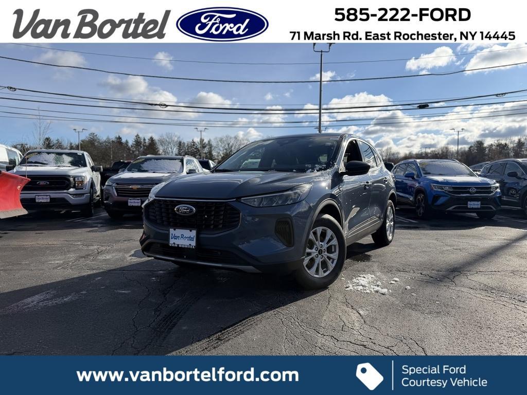 used 2025 Ford Escape car, priced at $31,190