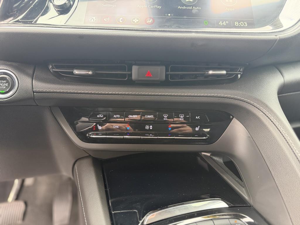 used 2022 Buick Envision car, priced at $22,990