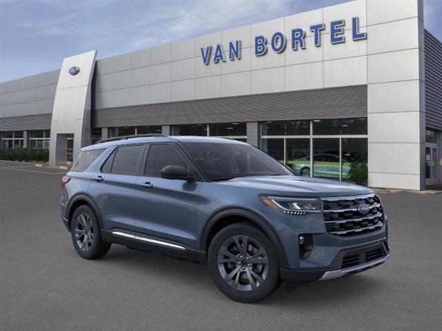 new 2025 Ford Explorer car, priced at $45,147