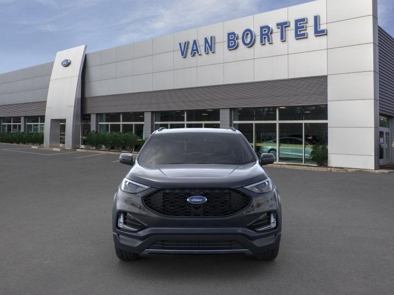 new 2024 Ford Edge car, priced at $37,727