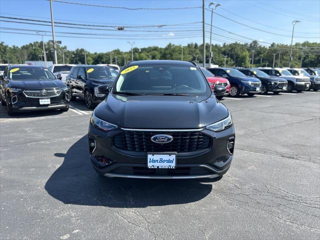 used 2023 Ford Escape car, priced at $29,990