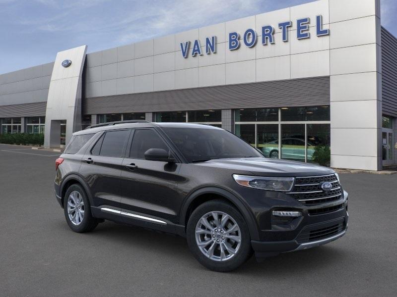new 2024 Ford Explorer car, priced at $47,477