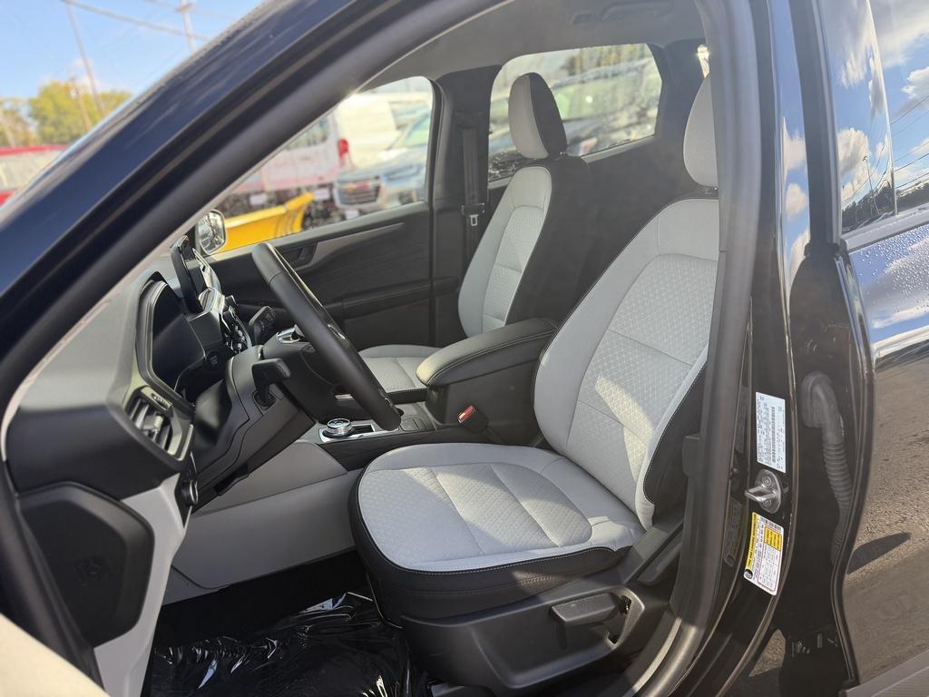 used 2025 Ford Escape car, priced at $31,190