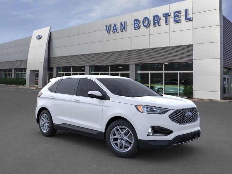 used 2024 Ford Edge car, priced at $40,390