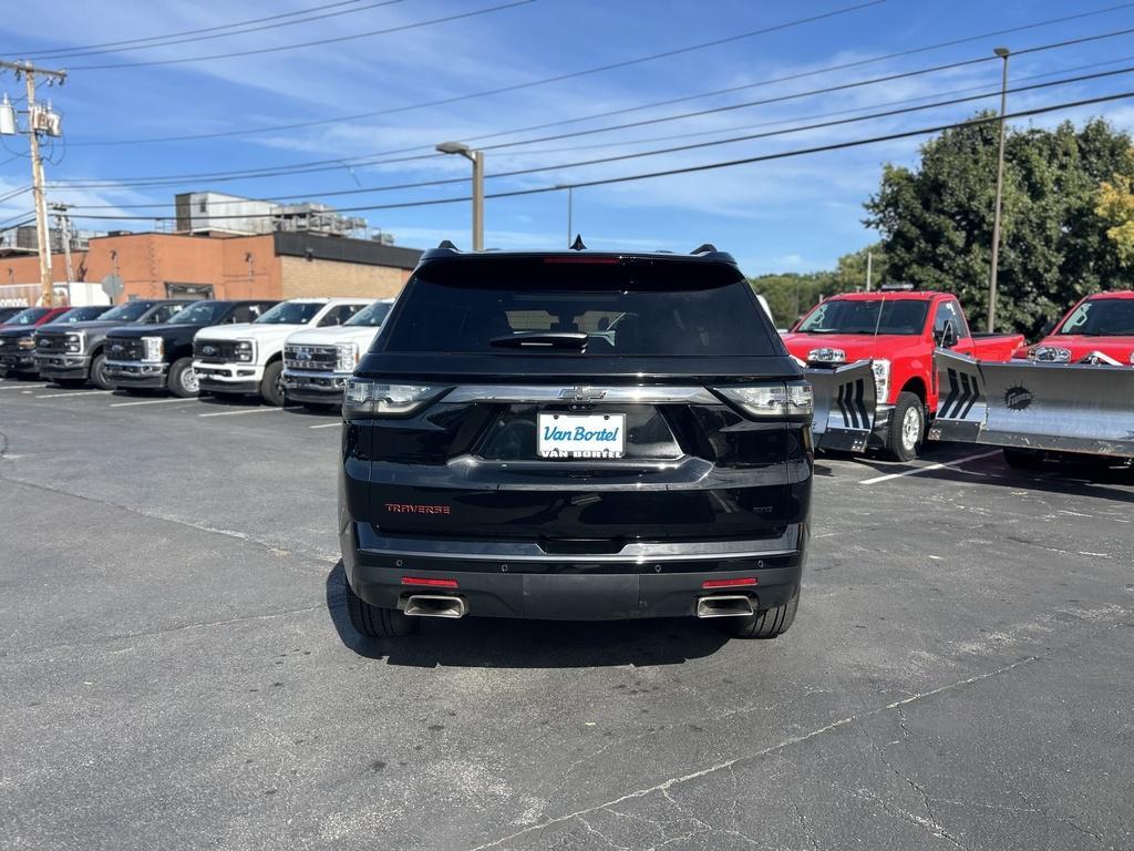 used 2020 Chevrolet Traverse car, priced at $29,990