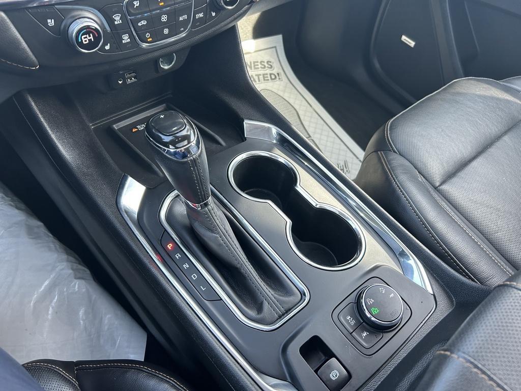 used 2020 Chevrolet Traverse car, priced at $29,990