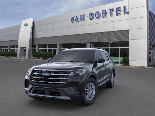new 2025 Ford Explorer car, priced at $40,557
