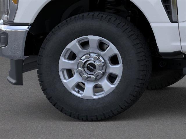 new 2025 Ford F-250 car, priced at $54,581