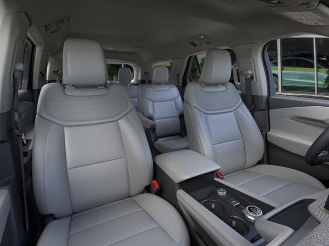 new 2025 Ford Explorer car, priced at $44,703