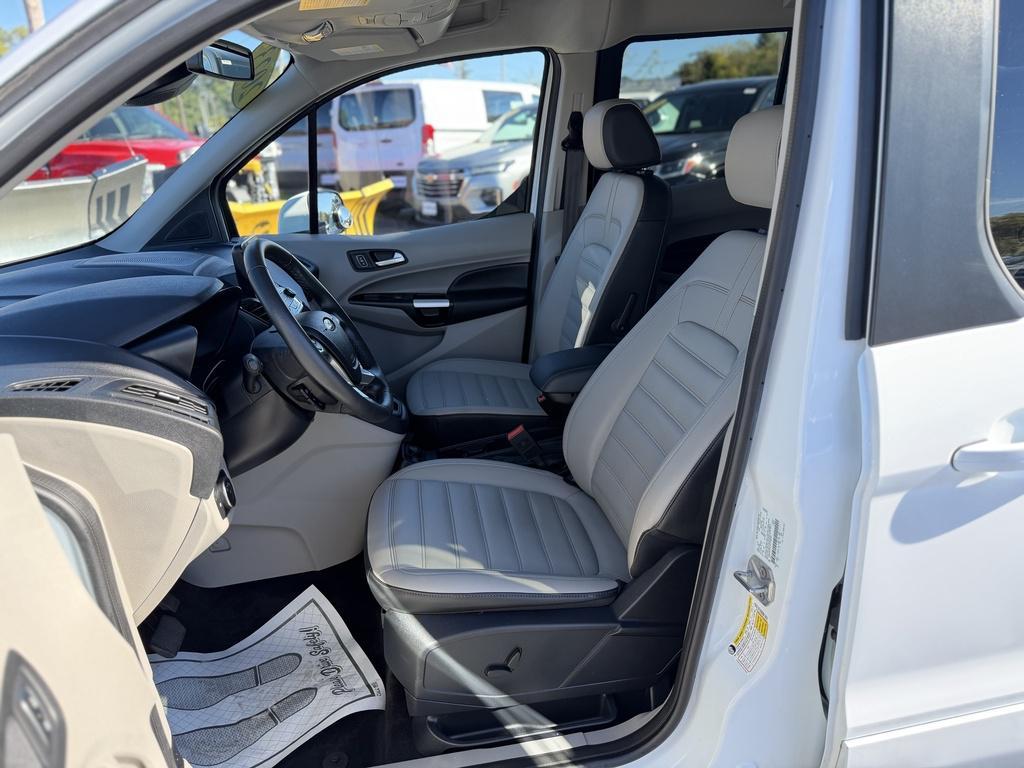 used 2023 Ford Transit Connect car, priced at $35,990