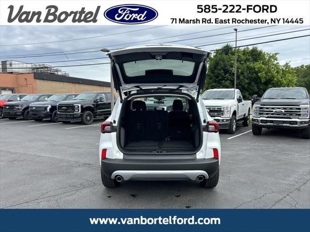 used 2025 Ford Escape car, priced at $30,690