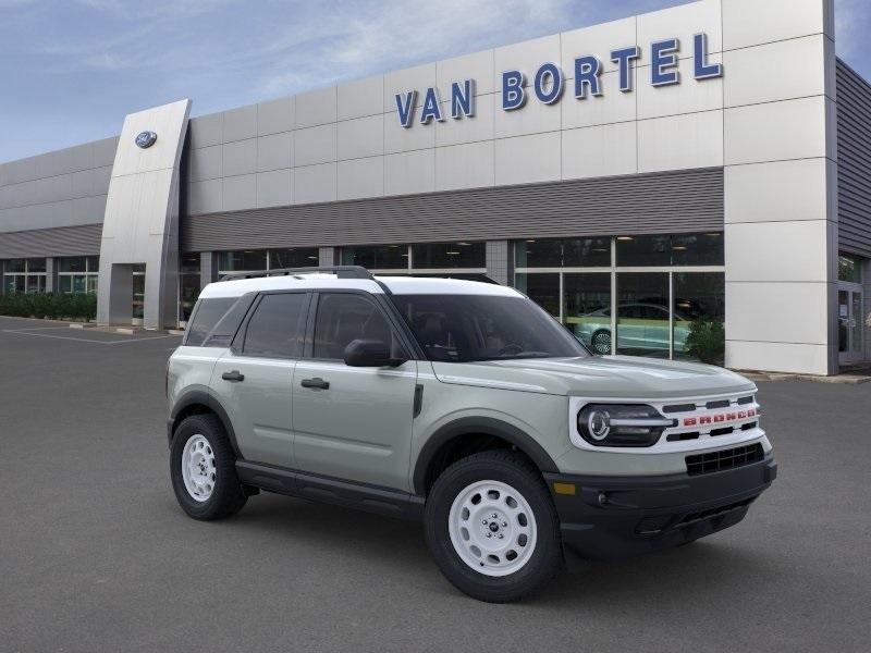 new 2024 Ford Bronco Sport car, priced at $33,895